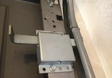 Provo UT Locksmith Store Provo, UT 801-406-9013 - 9-Garage-Door-Locks